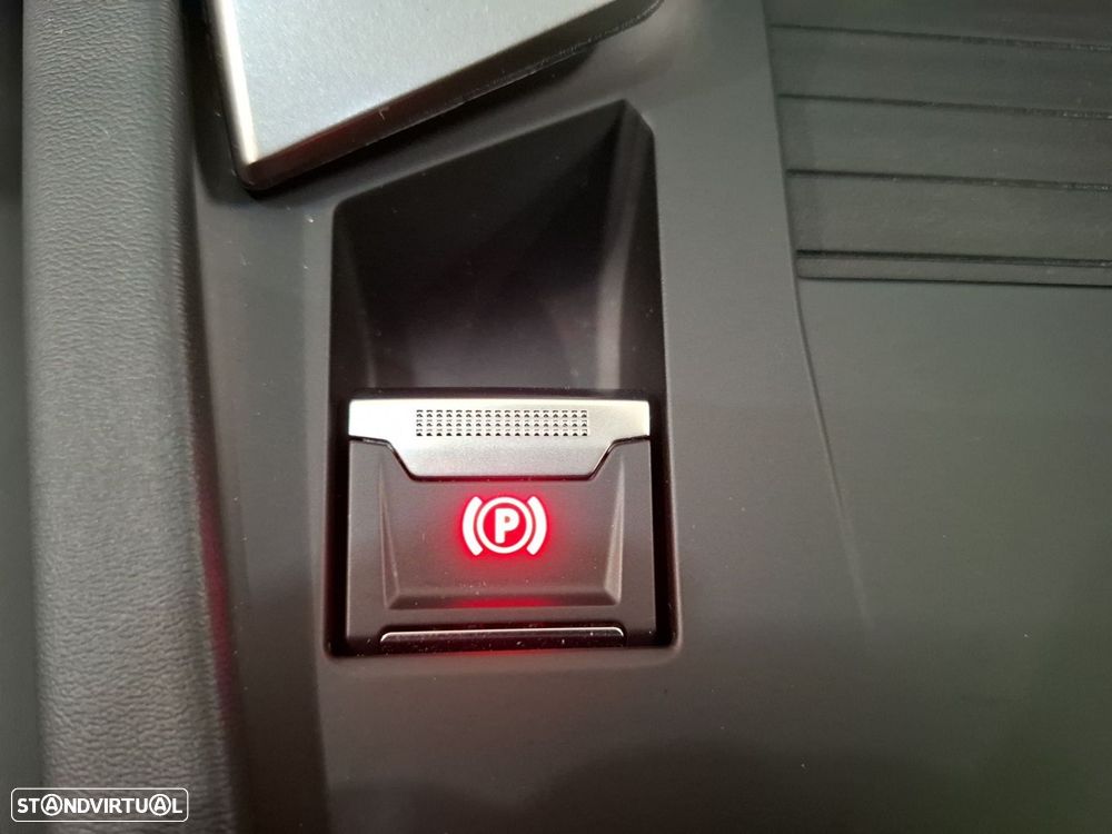 Peugeot E-408 58 kWh GT - 19