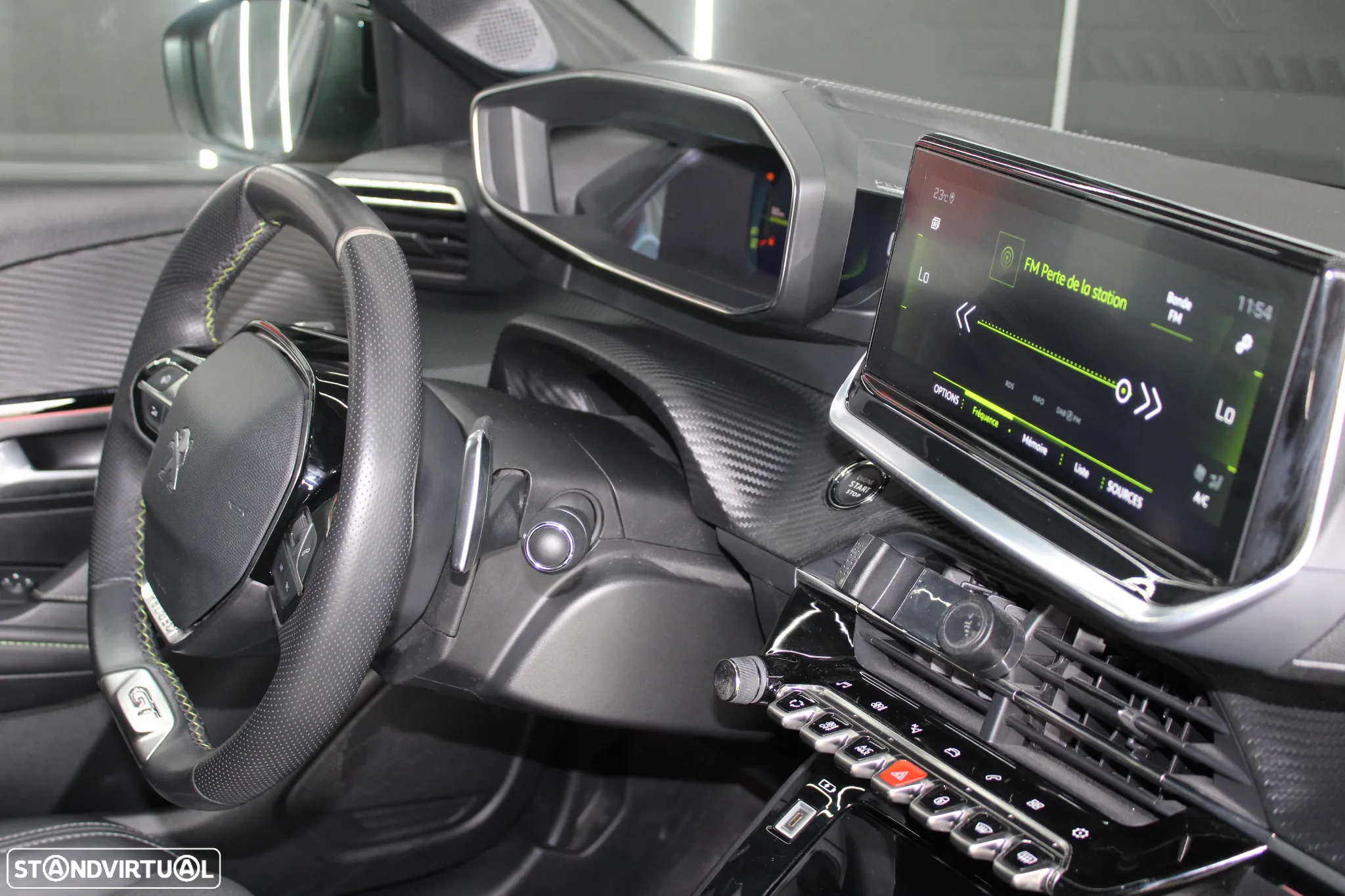 Peugeot 208 PureTech 130 EAT8 GT - 22