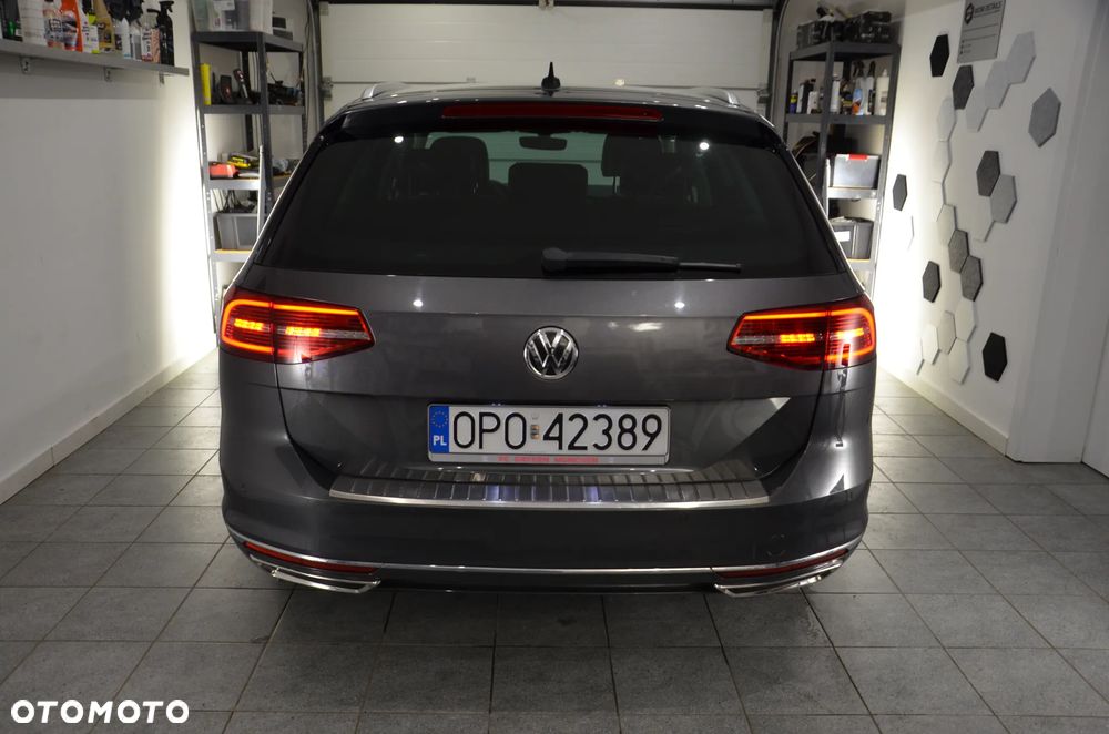 Volkswagen Passat 2.0 TDI (BlueMotion Technology) DSG Highline - 6