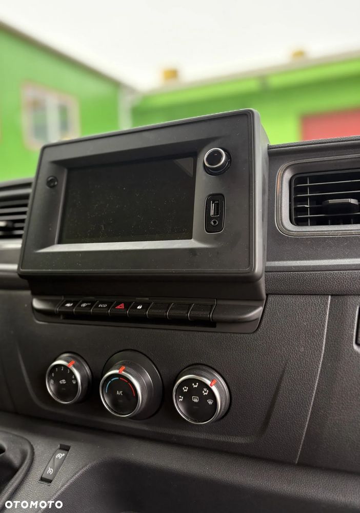 Renault Master 8EP izoterma kontener - 7