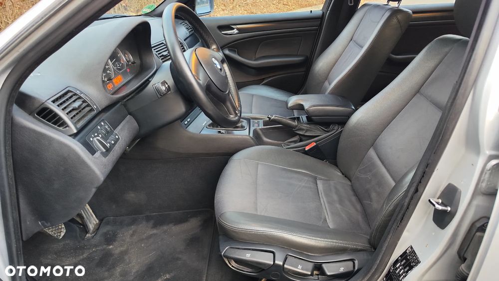 BMW Seria 3 320i Edition Lifestyle - 16