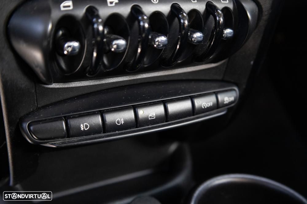 MINI Countryman Cooper D - 19