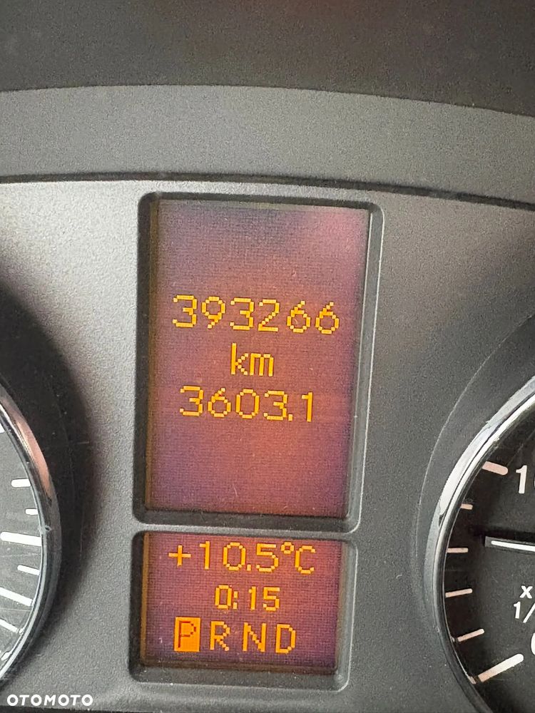 Mercedes-Benz SPRINTER - 21