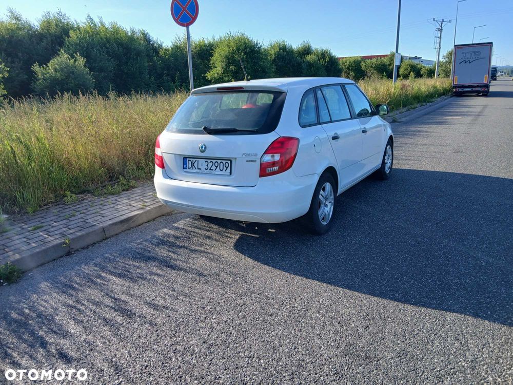 Skoda Fabia - 4