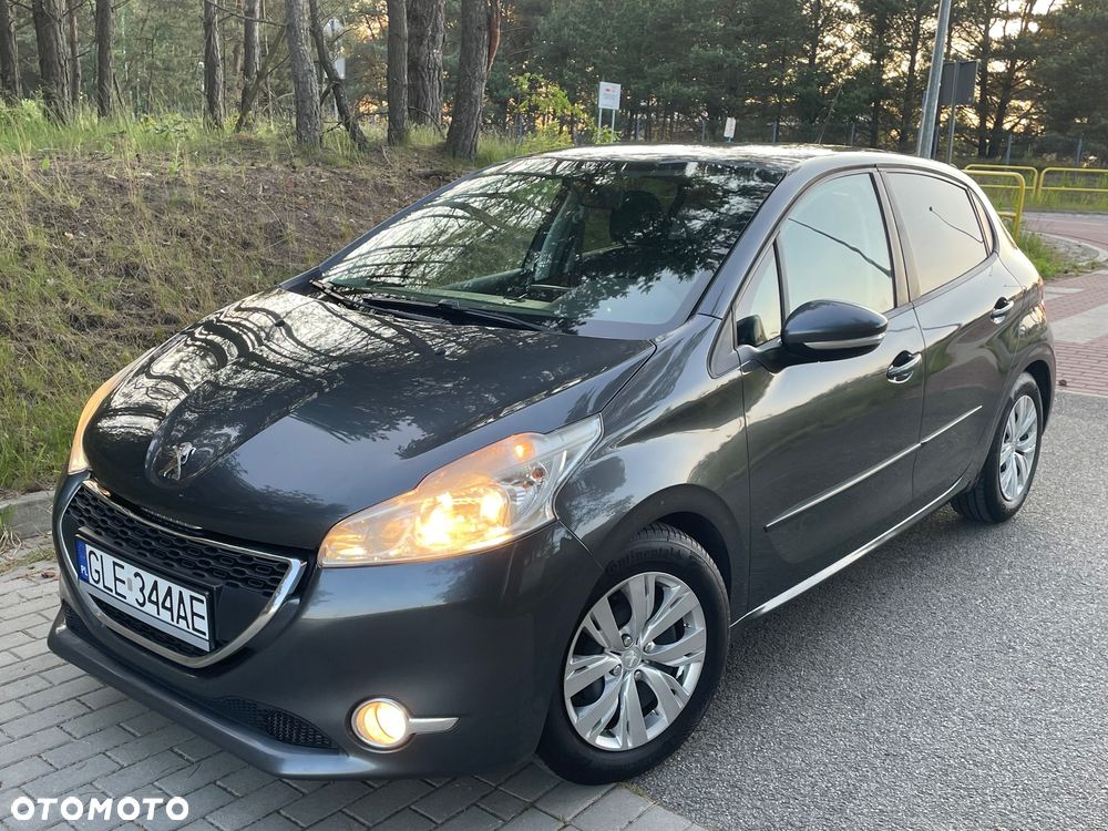 Peugeot 208 e-HDi 92 Stop&Start Style - 1
