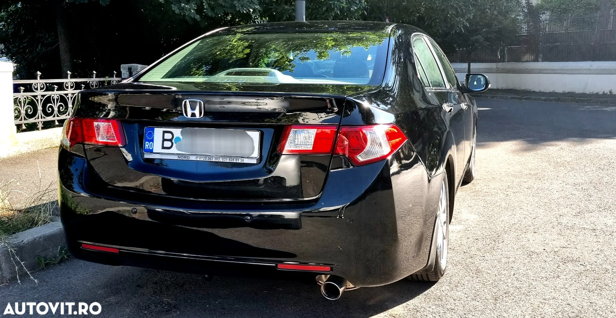 Honda Accord 2.0i Exec - 7