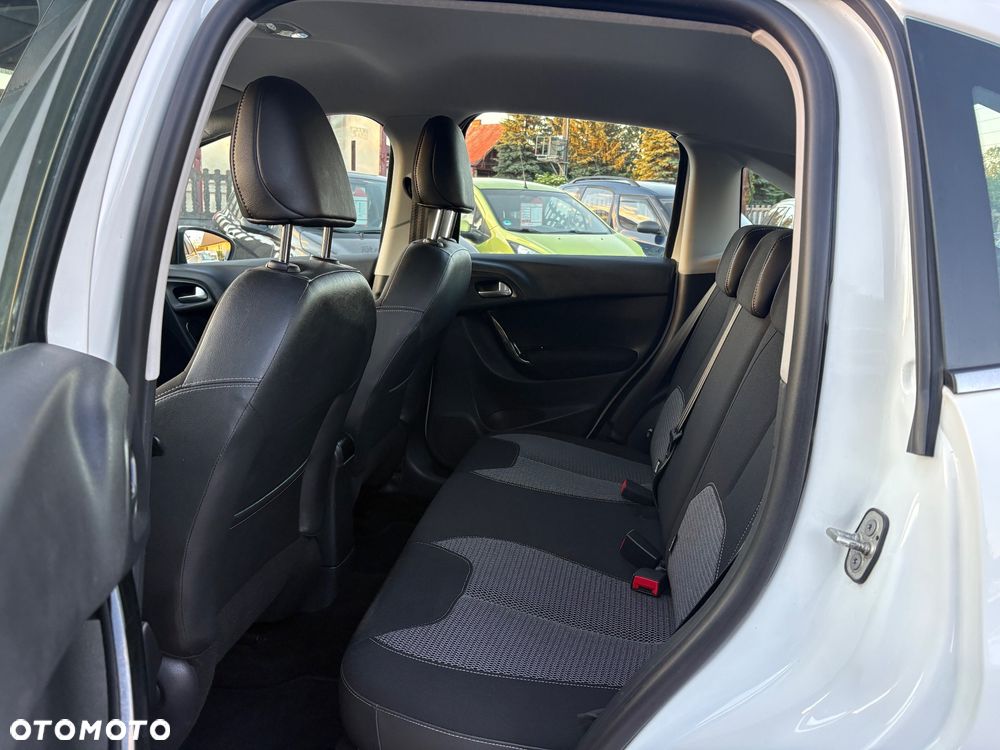Citroën C3 Pure Tech (VTi) 68 Attraction - 24