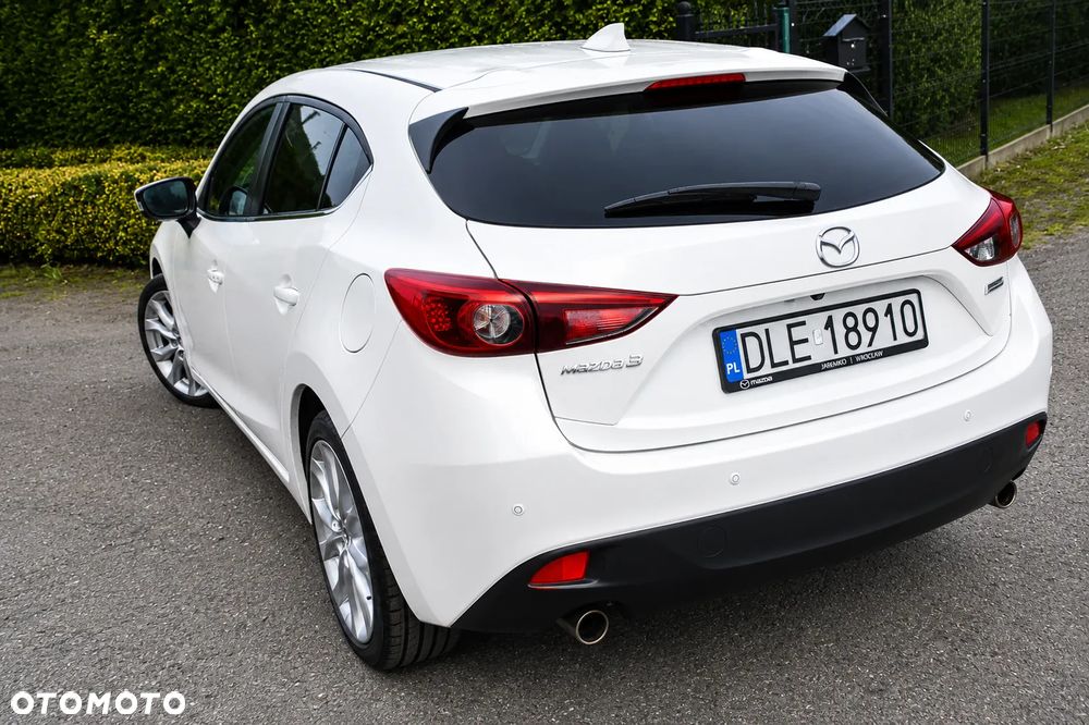 Mazda 3 - 4