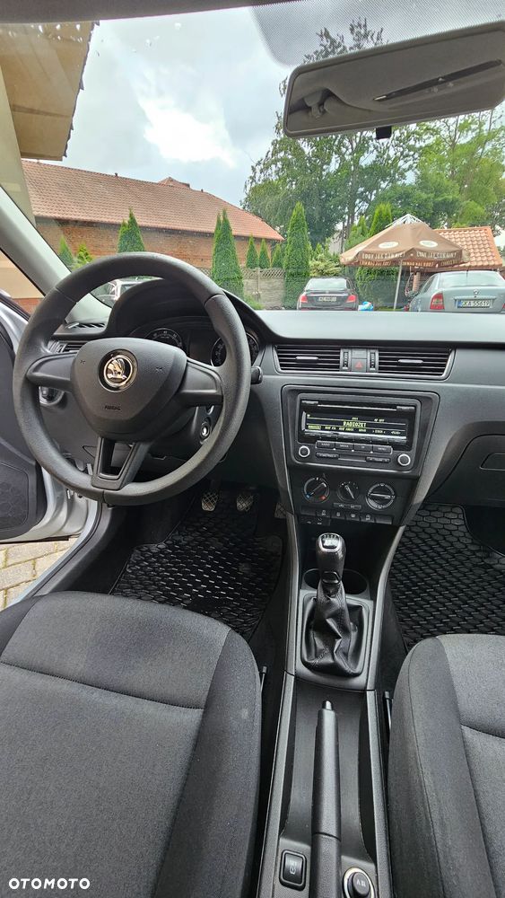 Skoda RAPID - 10