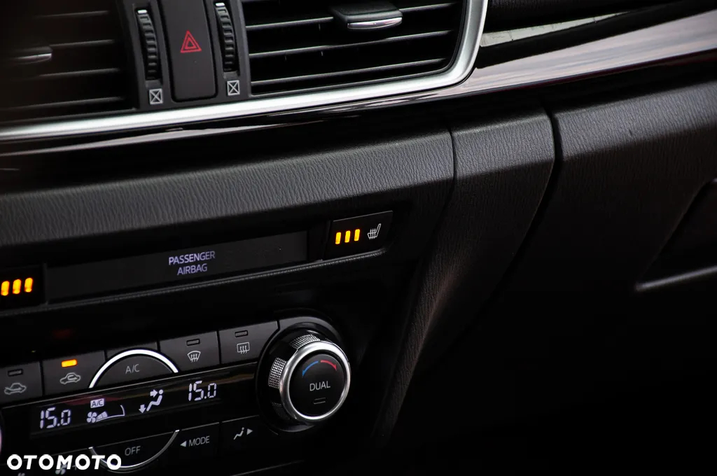 Mazda 3 SKYACTIV-G 120 Exclusive-Line - 35