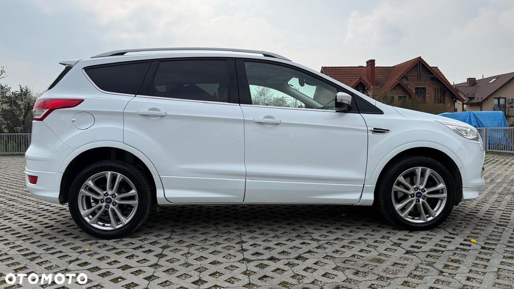 Ford Kuga 2.0 TDCi 4x4 Individual - 11
