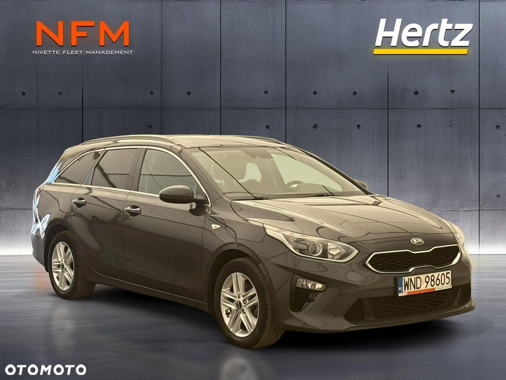 Kia Ceed - 4