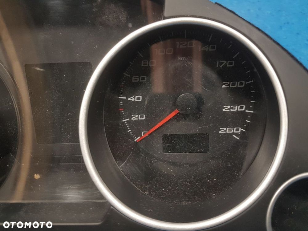 SEAT EXEO 2.0 TDI LICZNIK 3R0920830E - 4