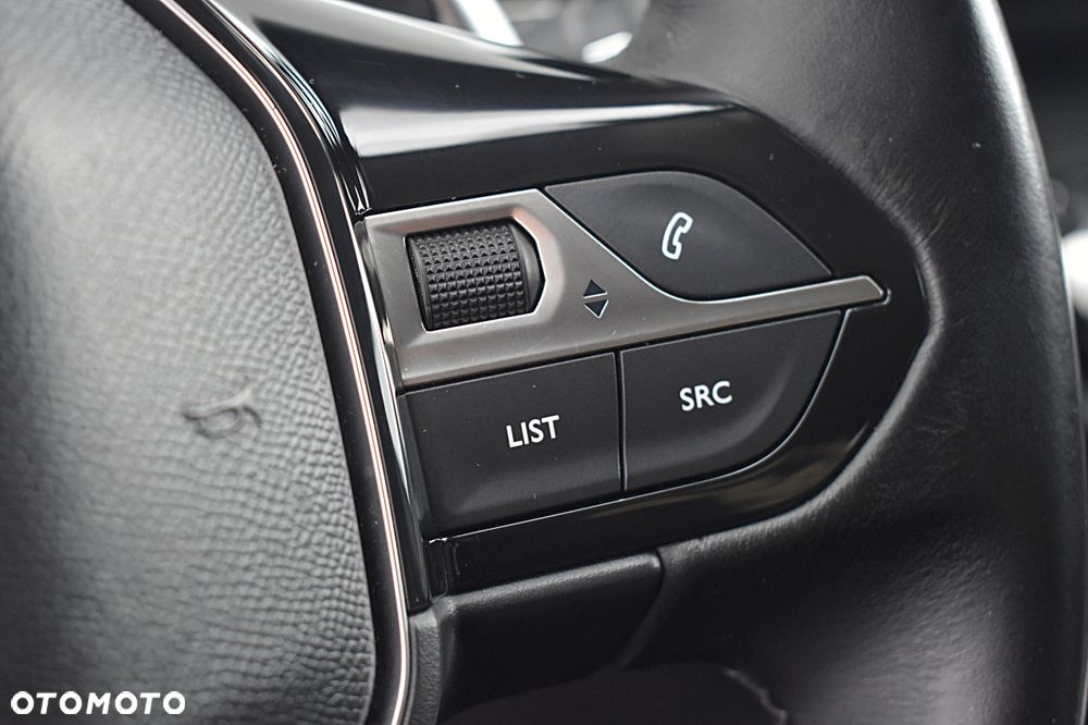 Peugeot 3008 BlueHDi 120 EAT6 Stop & Start Allure - 31