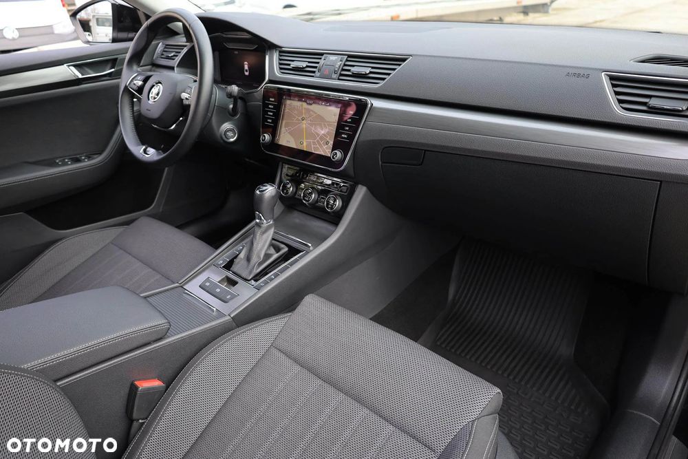 Skoda Superb 2.0 TSI Style DSG - 36