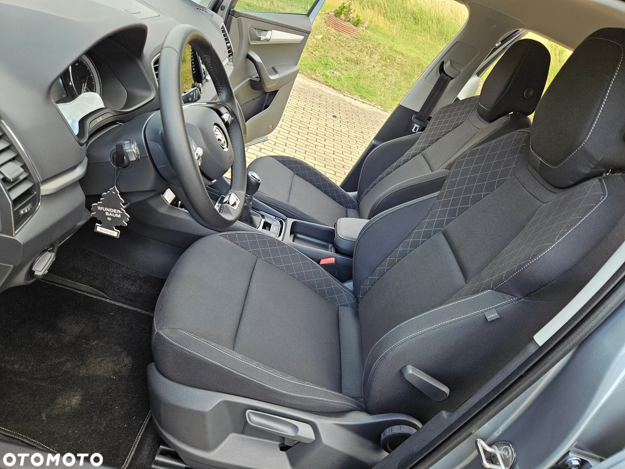 Skoda Karoq 1.5 TSI ACT GPF 4x2 Ambition - 12