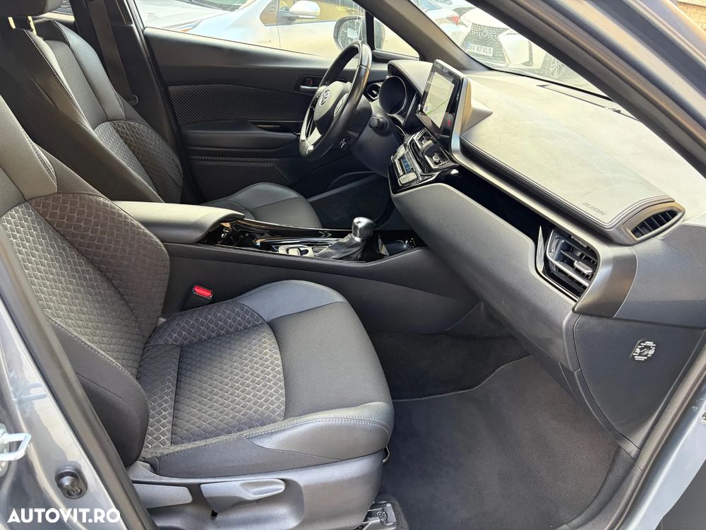 Toyota C-HR Business-Edition - 22