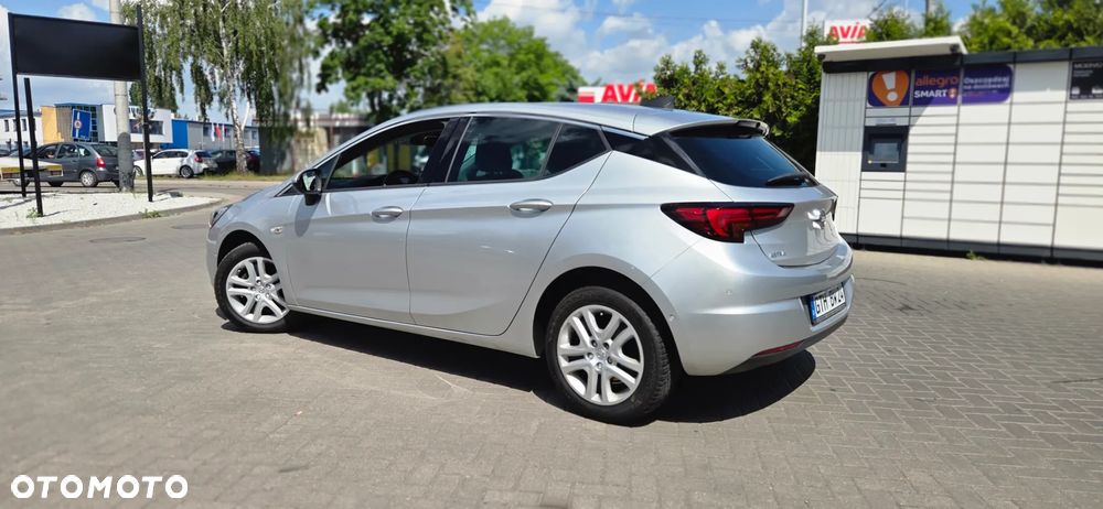 Opel Astra 1.4 Turbo Start/Stop Innovation - 11
