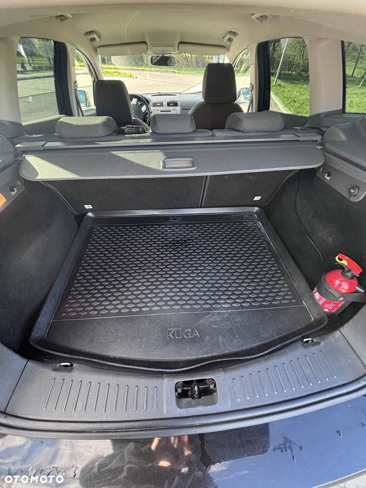 Ford Kuga 2.0 TDCi Titanium FWD - 17