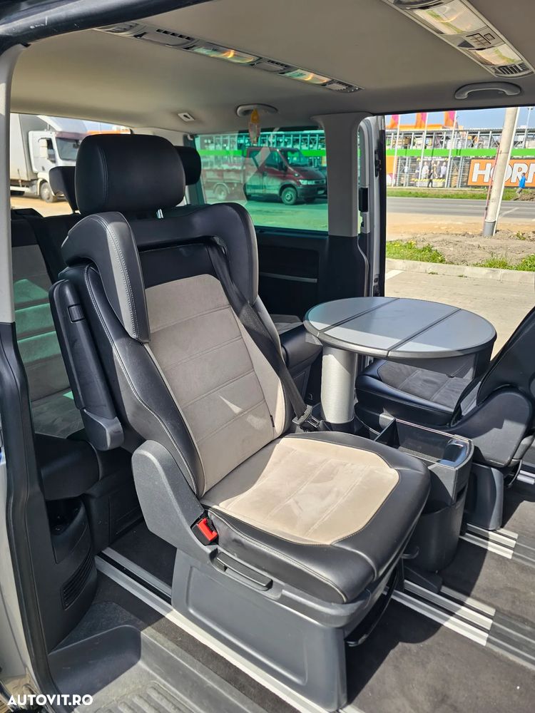 Volkswagen Multivan - 20