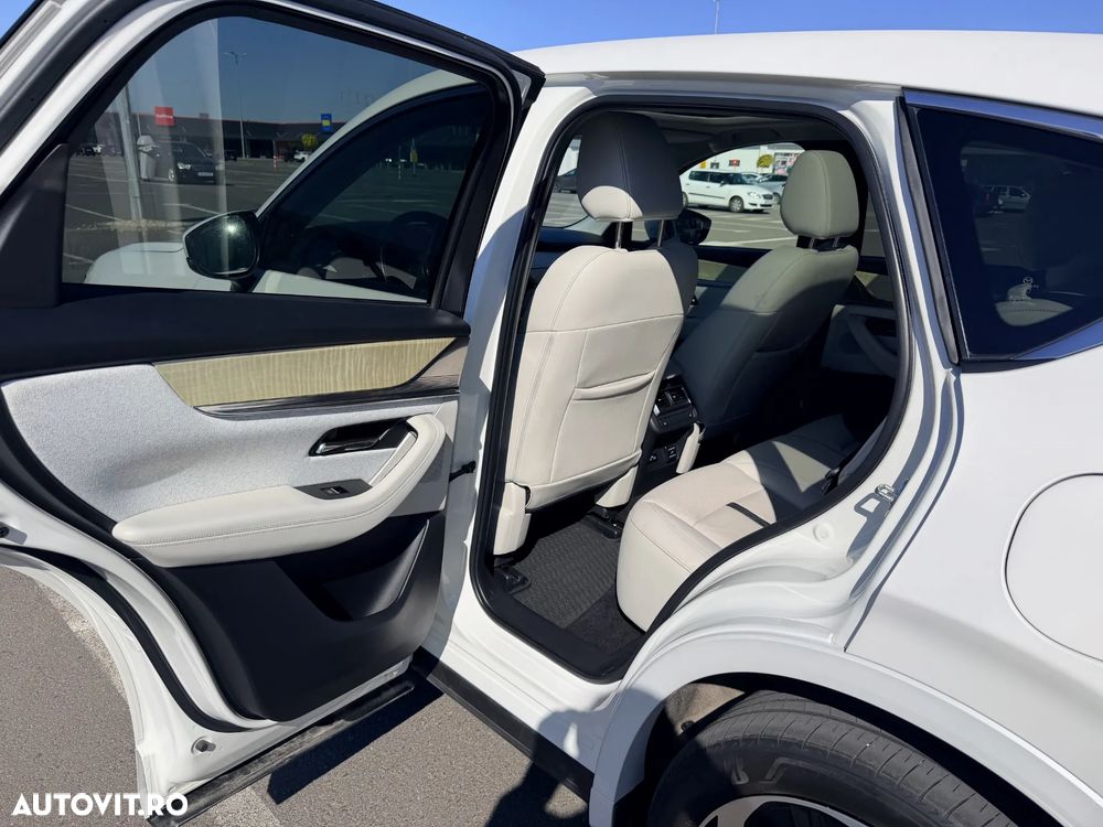 Mazda CX-60 e-Skyactiv PHEV Takumi - 10