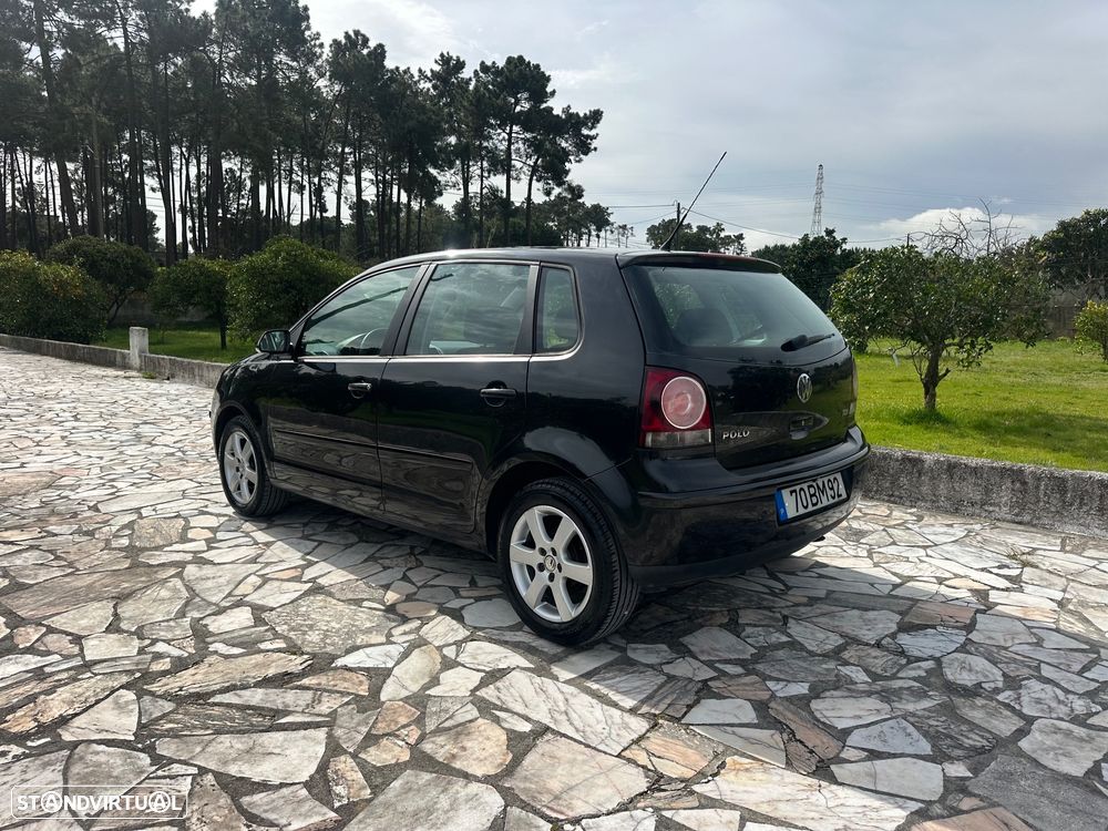VW Polo 1.4 TDi Confortline - 4
