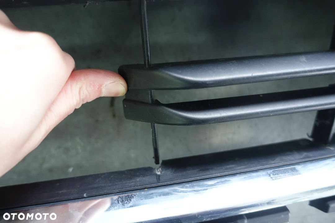 ATRAPA GRILL AUDI A3 LIFT S-LINE 8V3 - 2