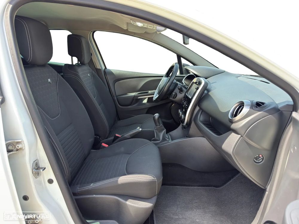 Renault Clio 0.9 TCe Limited - 15