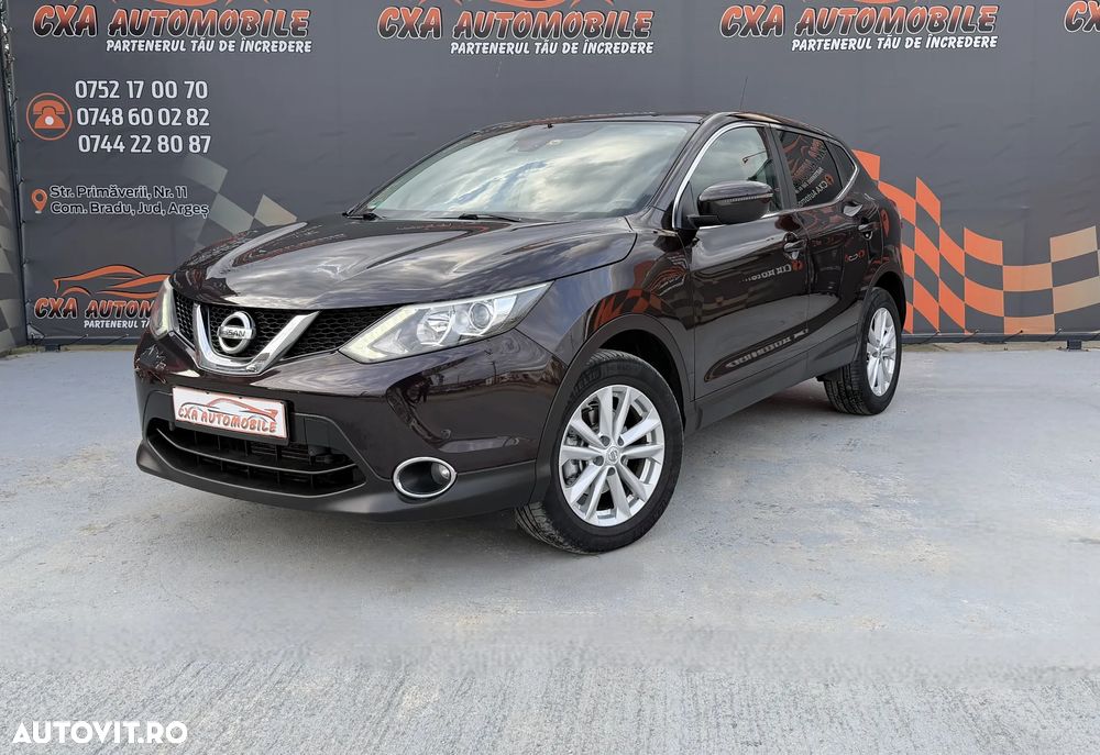 Nissan Qashqai 1.6 DCI Xtronic N-Connecta - 1