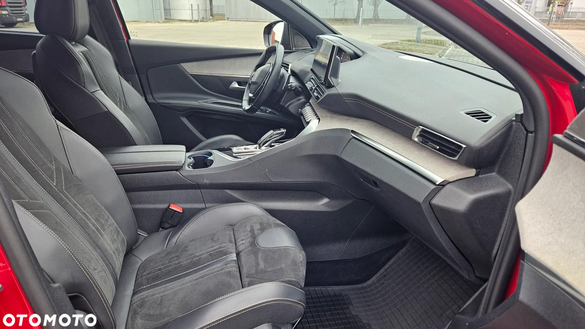 Peugeot 5008 BlueHDI 180 EAT8 GT - 15
