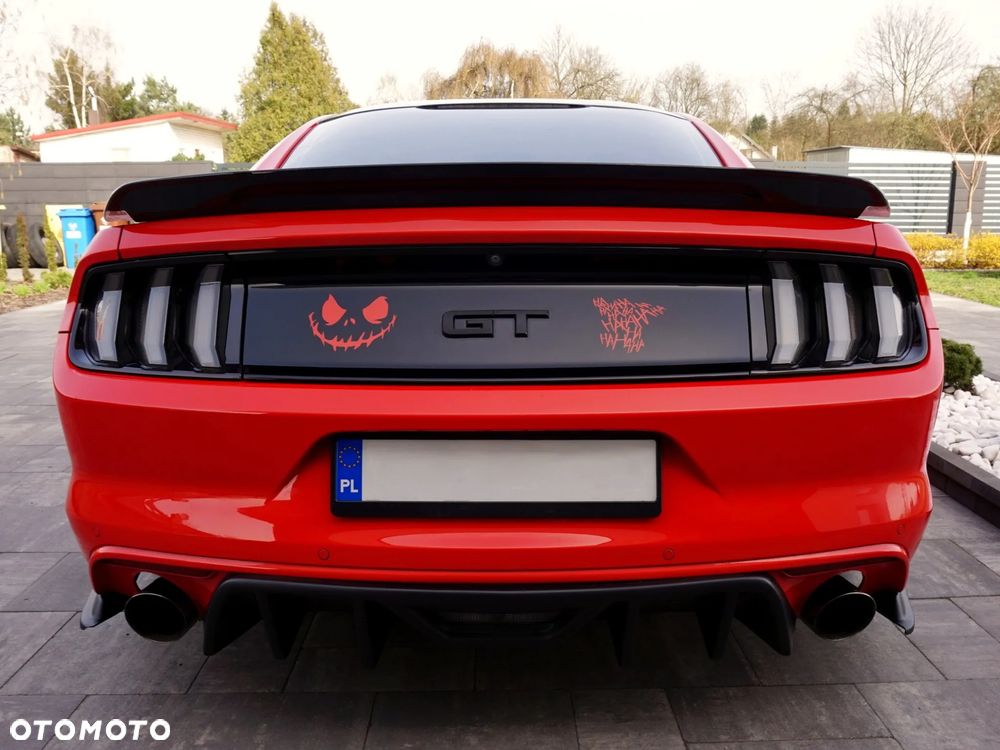 Ford Mustang - 3