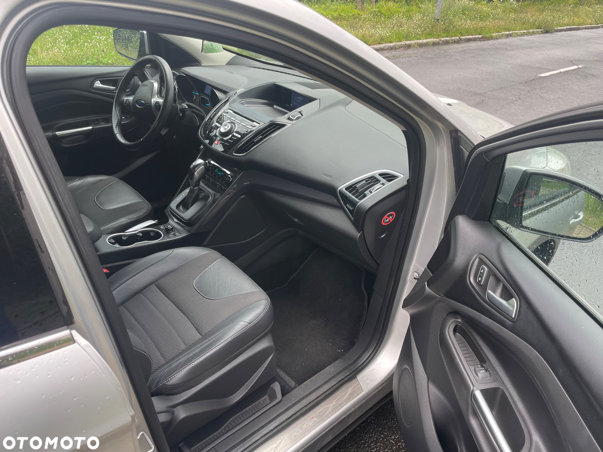 Ford Kuga - 9