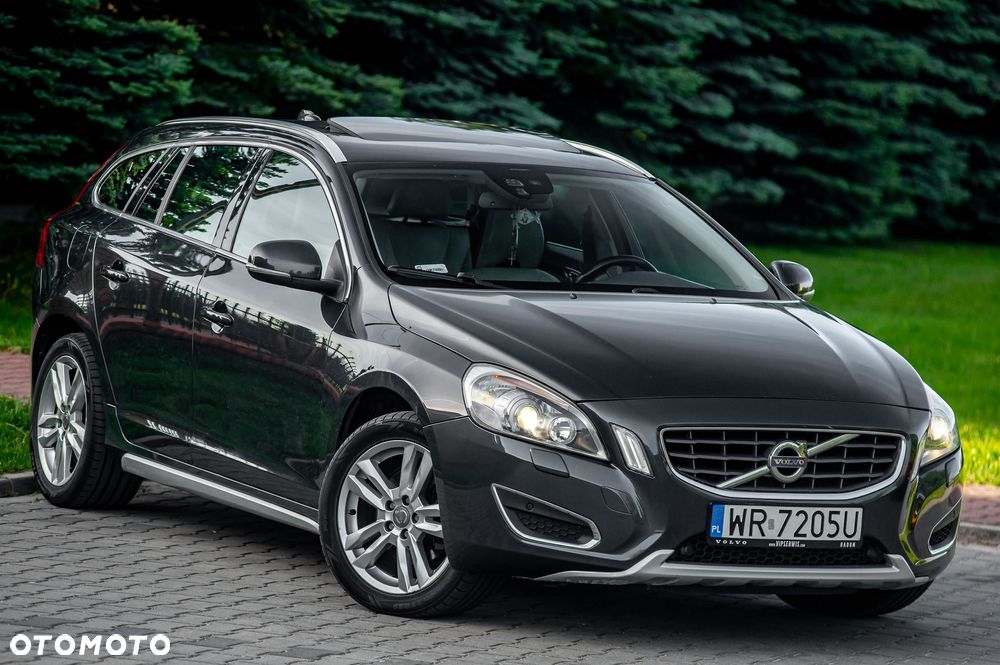 Volvo V60 D3 Geartronic RDesign - 3