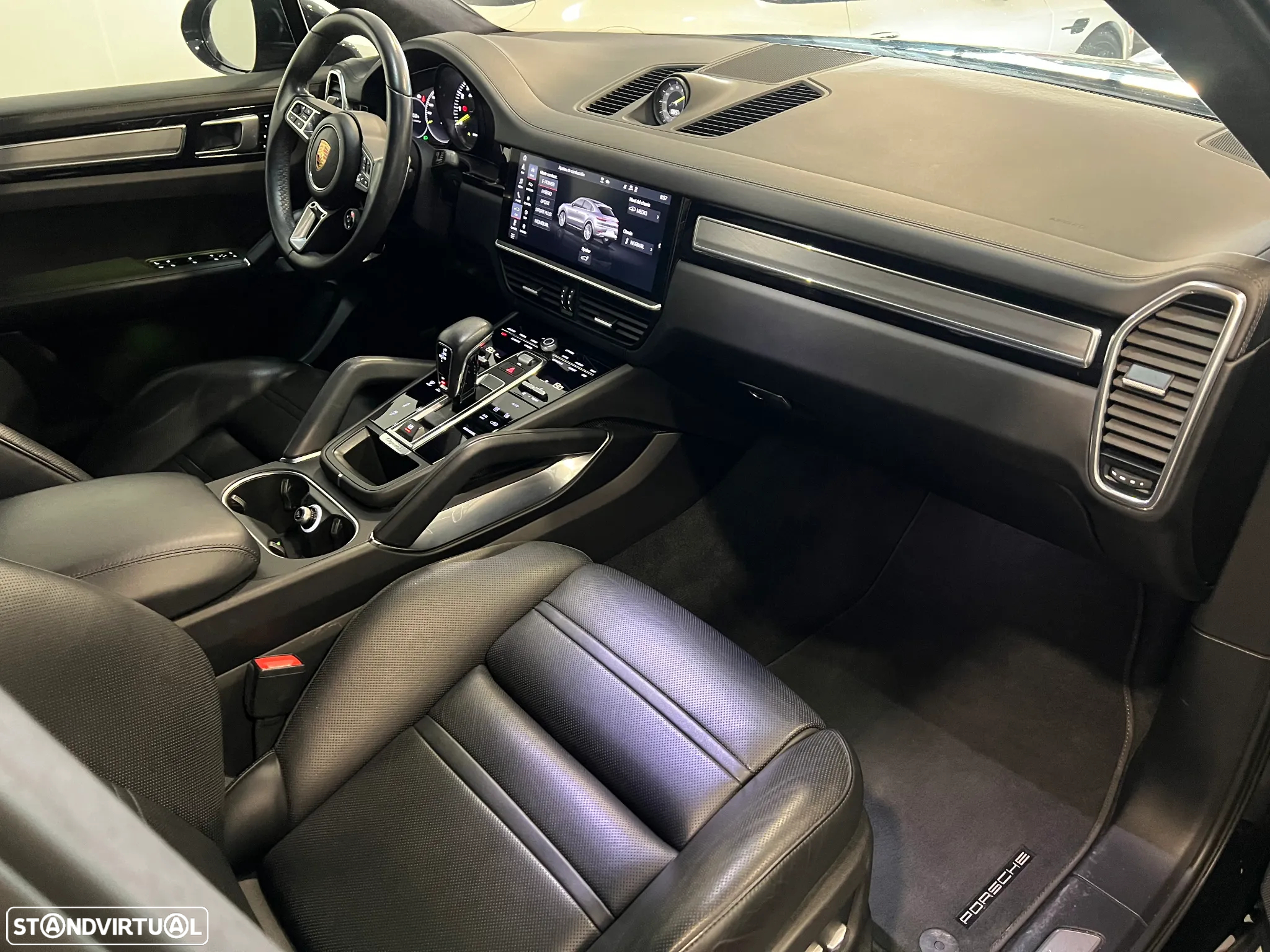Porsche Cayenne Coupé Turbo S E-Hybrid - 21