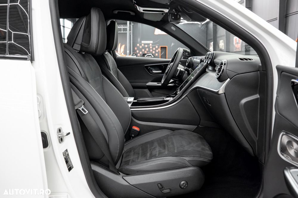 Mercedes-Benz GLC 220 d 4Matic 9G-TRONIC AMG Line Advanced - 11