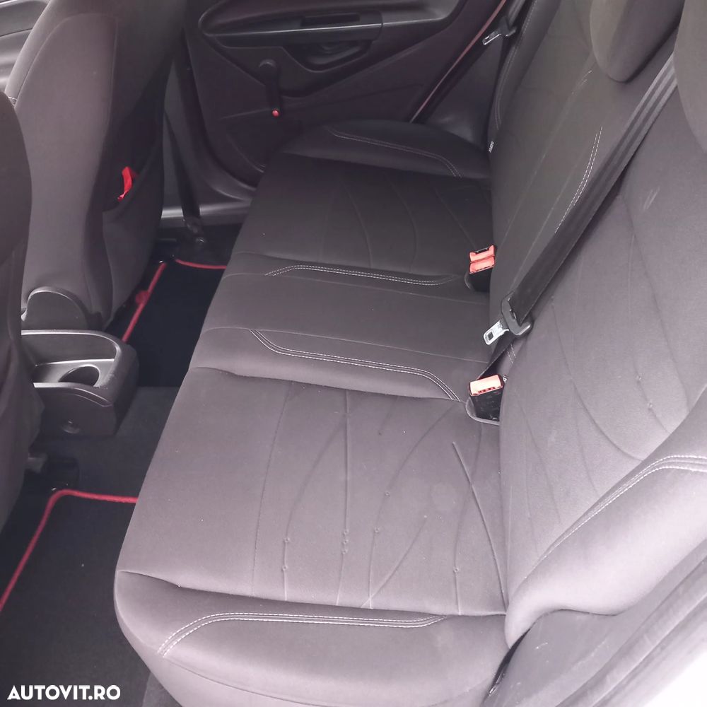 Ford Fiesta 1.5 TDCi DPF Trend - 2