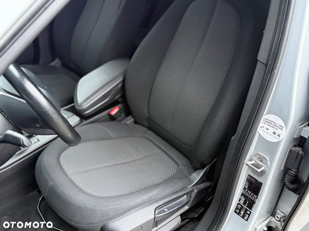 BMW X1 xDrive20d - 29