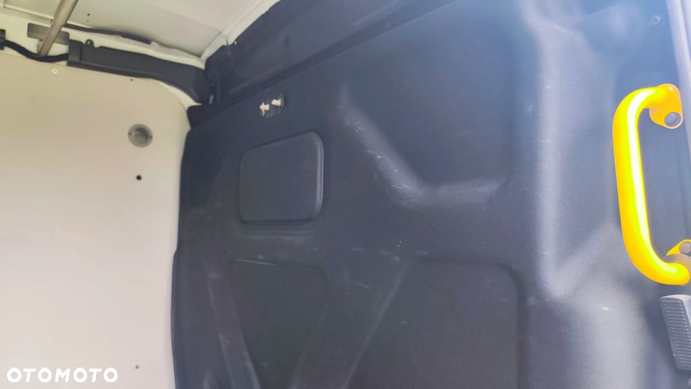 Ford Transit - 31
