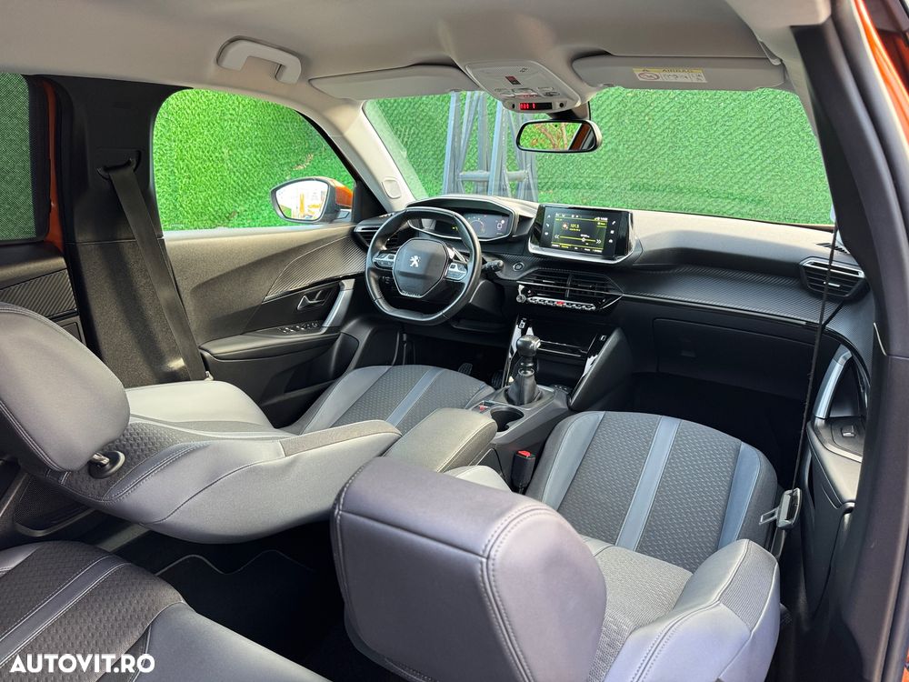 Peugeot 2008 PureTech 100 Allure - 7