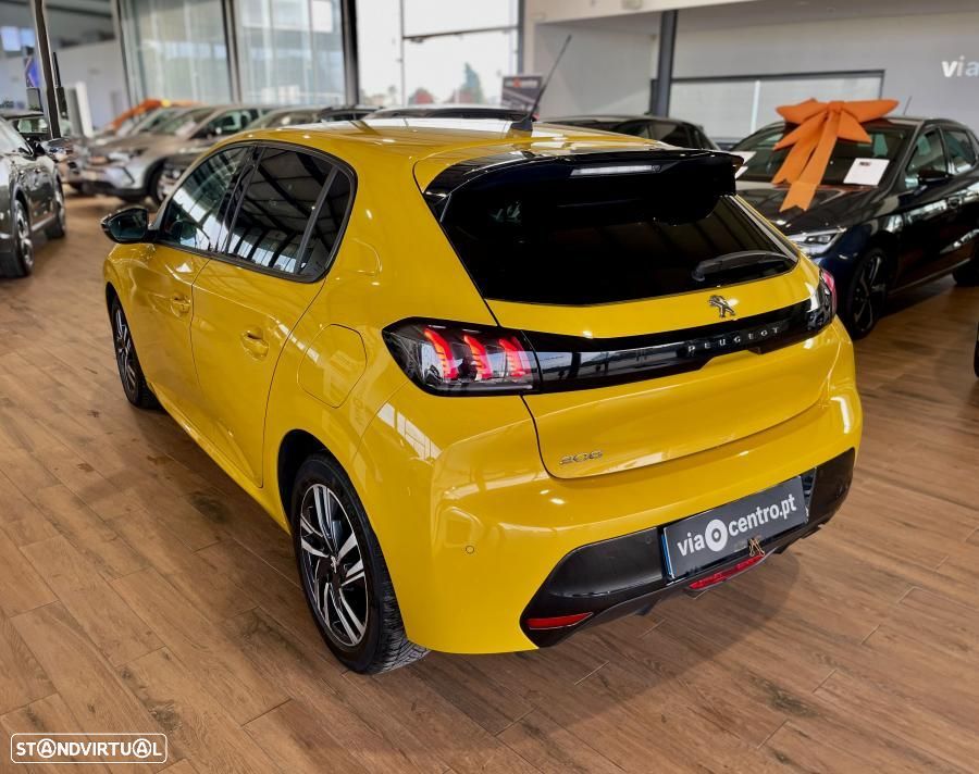 Peugeot 208 1.2 PureTech Allure Pack EAT8 - 4