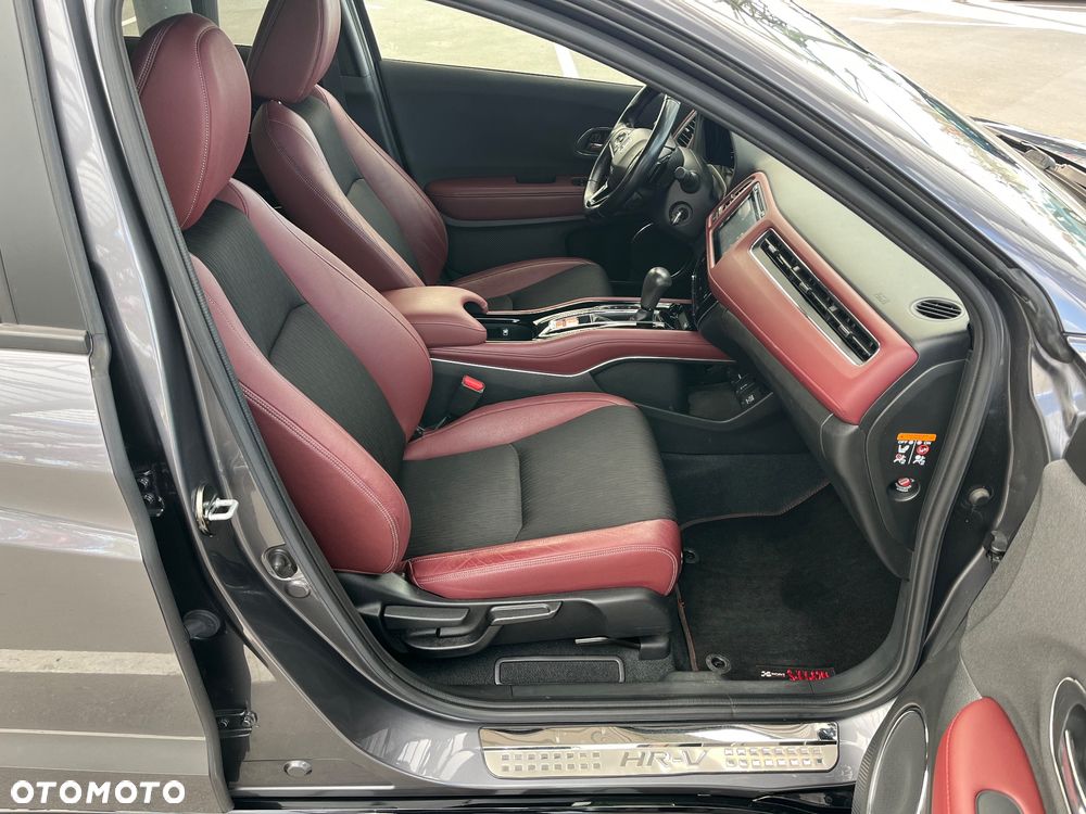 Honda HR-V 1.5 i-VTEC TURBO CVT Sport - 30
