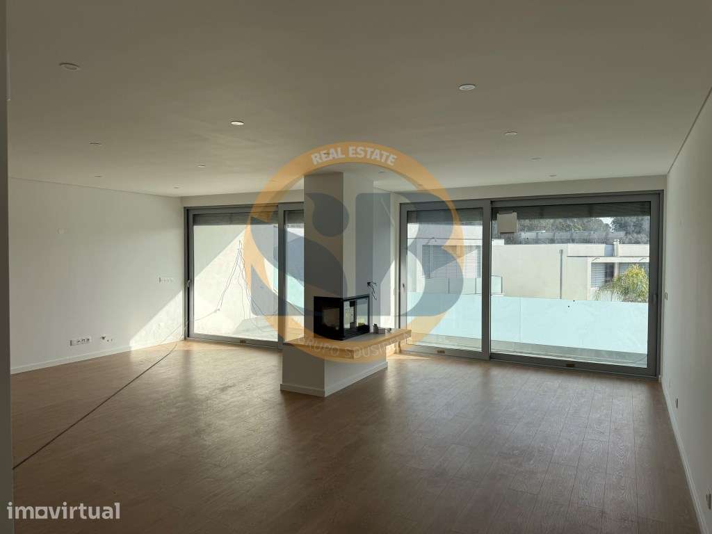Moradia T3 Nova Luxo Centro Santa Maria da Feira - Grande imagem: 5/24