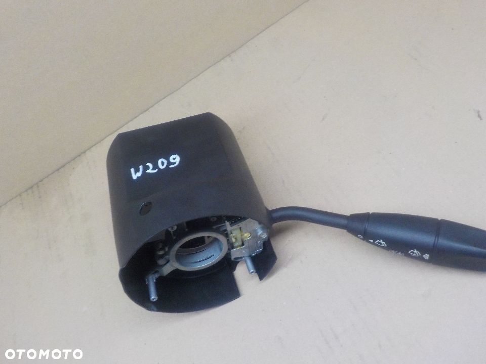 MERCEDES W209 MANETKA WYCIERACZEK - 3