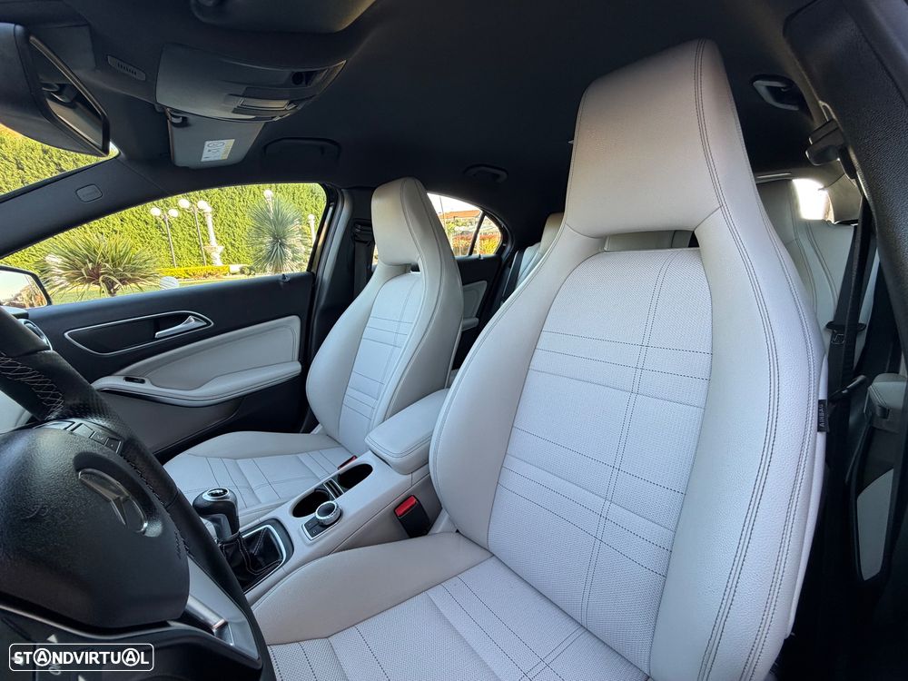 Mercedes-Benz A 180 d BlueEFFICIENCY Edition Style - 14