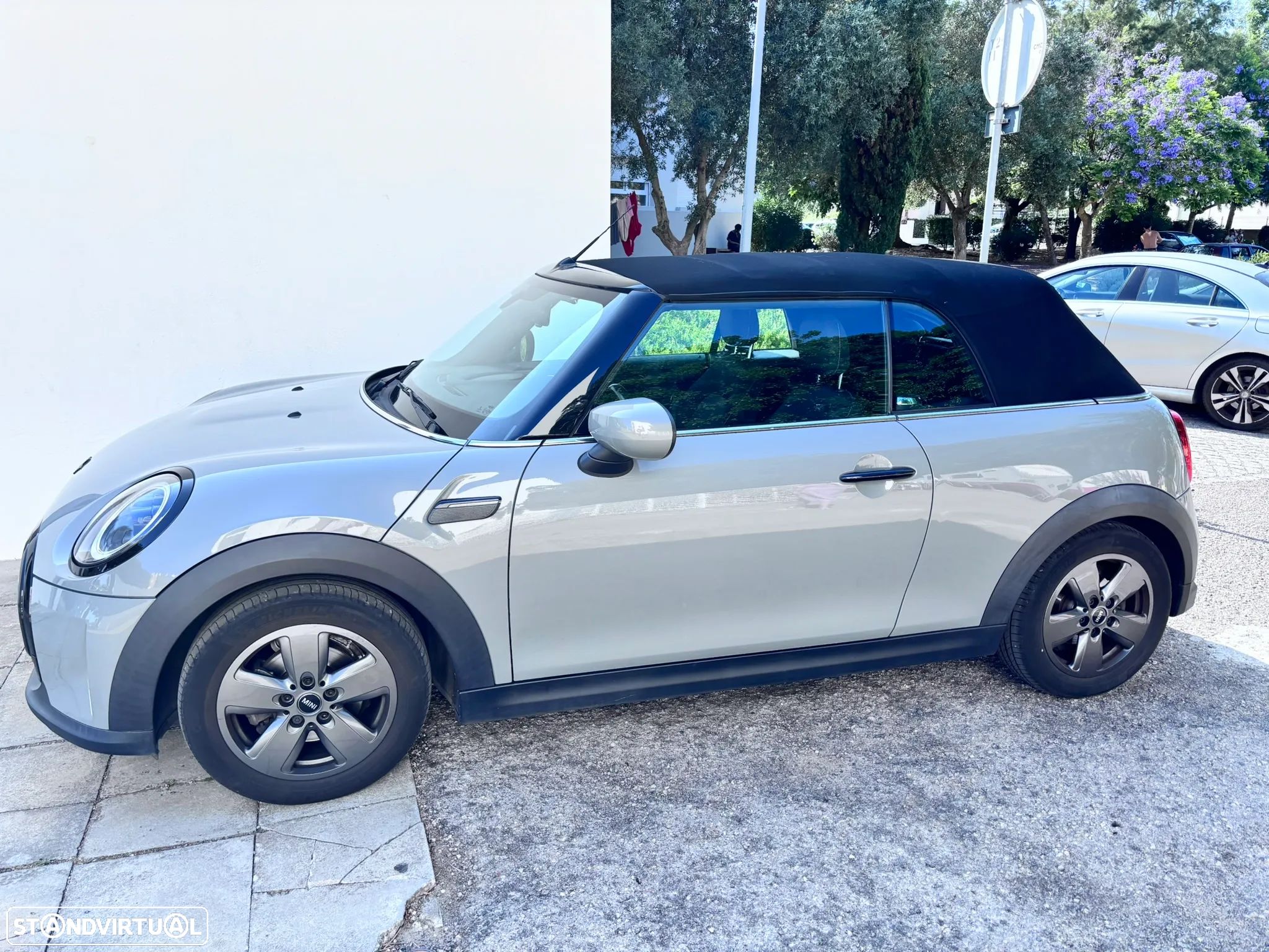 MINI Cabrio One - 1