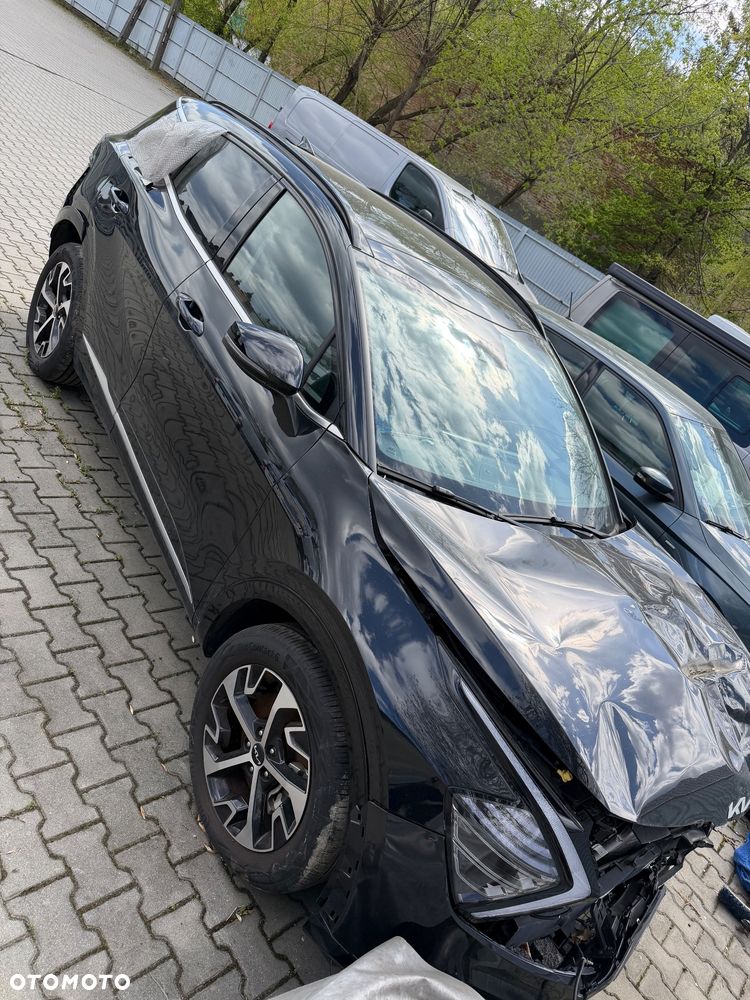 Kia Sportage 1.6 T-GDI MHEV Business Line 2WD DCT - 31
