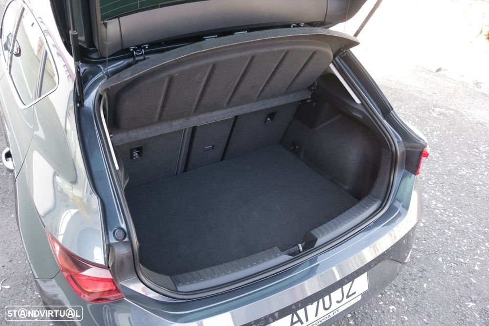 SEAT Leon 1.4 e-Hybrid Xcellence DSG - 19