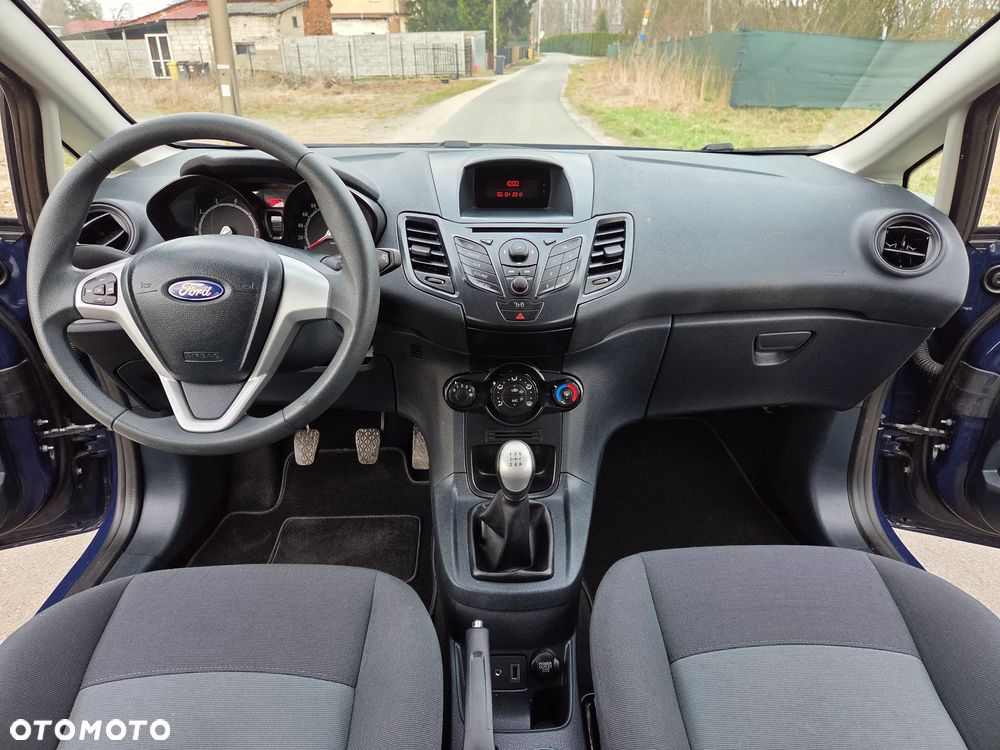 Ford Fiesta 1.25 Ambiente EU5 - 12