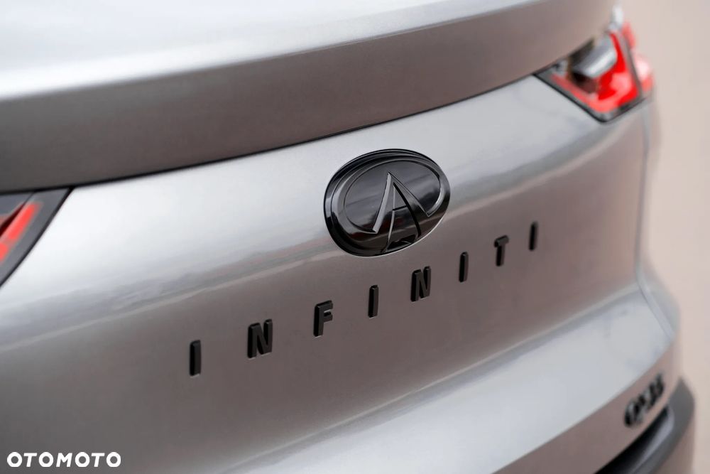 Infiniti QX50 - 21