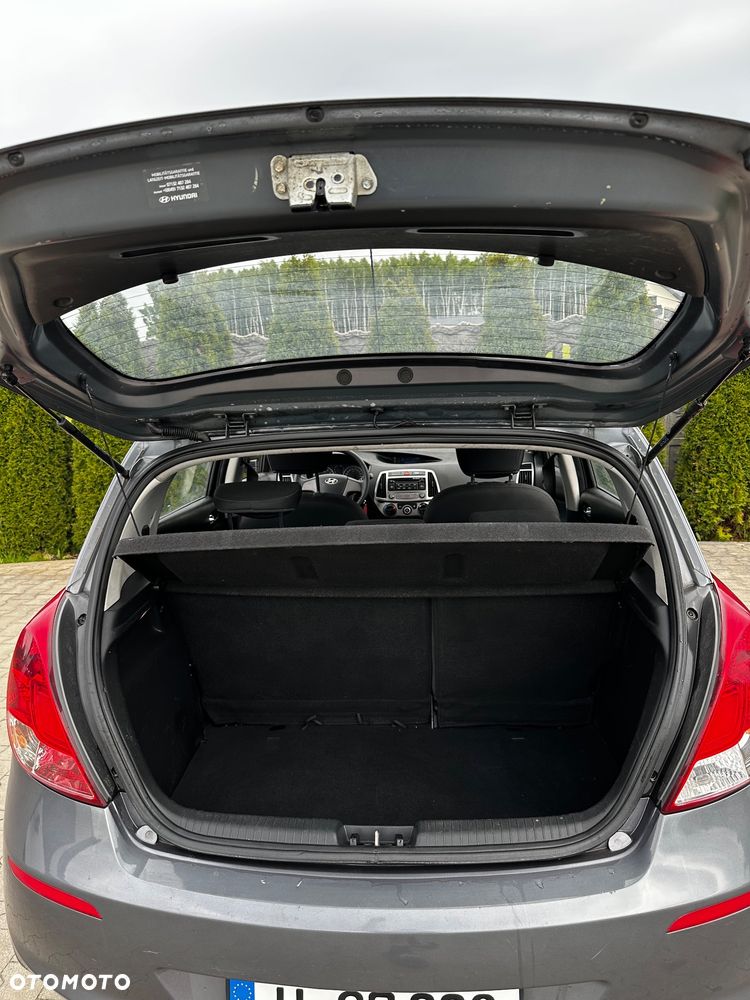 Hyundai i20 1.25 Comfort - 27